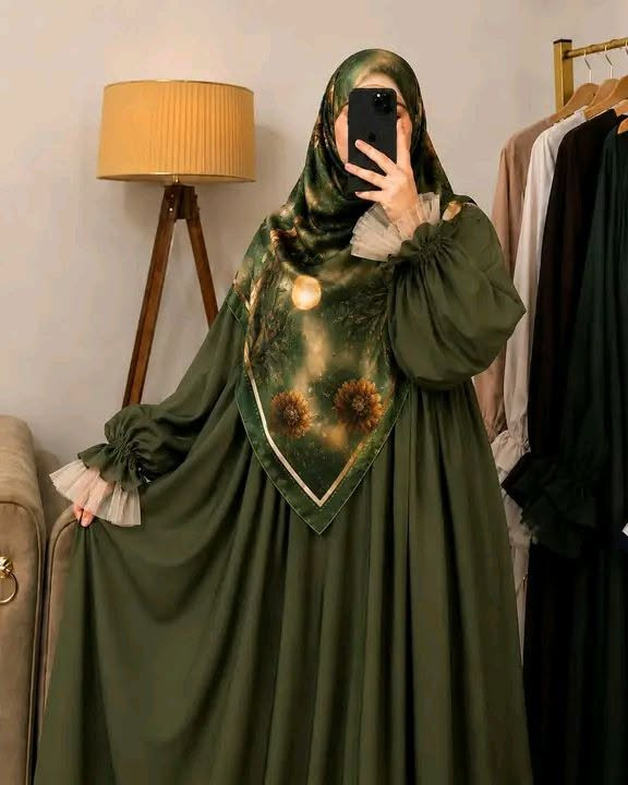 🏃‍♀️✨ جينا وجبنا ليكم الجديد ✨🏃‍♀️
💖 طقم متكامل بثمن زوين 💖
👗 عباية أميرة الغنية عن التعريف
🤍 مع خمار ماليزي طويل 150×150وأنيق
🌸 توب عباية  روزا بارد وخفيف، مريح فاللبسة اليومية، للخدمة والمناسبات.
✔️ محتشم
✔️ فخم
✔️ عملي
✔️ راحة وأناقة فإطلالة وحدة
🚚 التوصيل حتى لباب الدار
💰 الدفع عند الاستلام
عباية + خمار ماليزي غير 200 درهم توصيل جميع مدن المغرب وقلبي سلعتك هي لولا وعاد خلصي


**إذا كنت صاحب هذا الإعلان وتريد حذفه لأي سبب، رجاءا أرسل رسالة إلى الدعم الفني**
