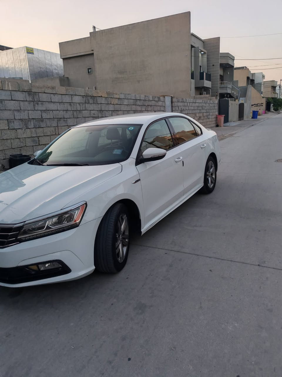 باسات موديل ٢٠١٨ Rlin   رقم كركوك بأسمي تحويل ثاني يوم بيها جاملخ صبغ وشوية من البنيد سعر 145$وبيها مجال للاستفسار ***********
