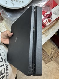 بلي 4 سلم نضيف استخدام مال بيت وجدا قليل ويا جوستك واحد ب 140 وبي مجال...