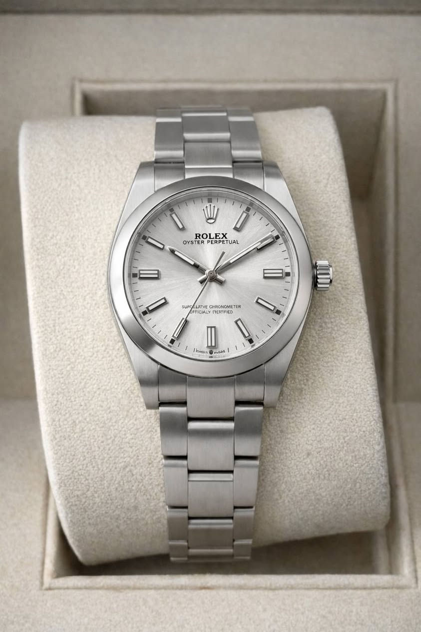 مجموعة من الساعات الرجالية الانيقة و المميزة 
باشكال و اسعار مختلفة
تفاصيل اكثر عن اي ساعة راسلونا و تدللون 🖤
يوجد توصيل لجميع محافظات العراق 🚚


**إذا كنت صاحب هذا الإعلان وتريد حذفه لأي سبب، رجاءا أرسل رسالة إلى الدعم الفني**