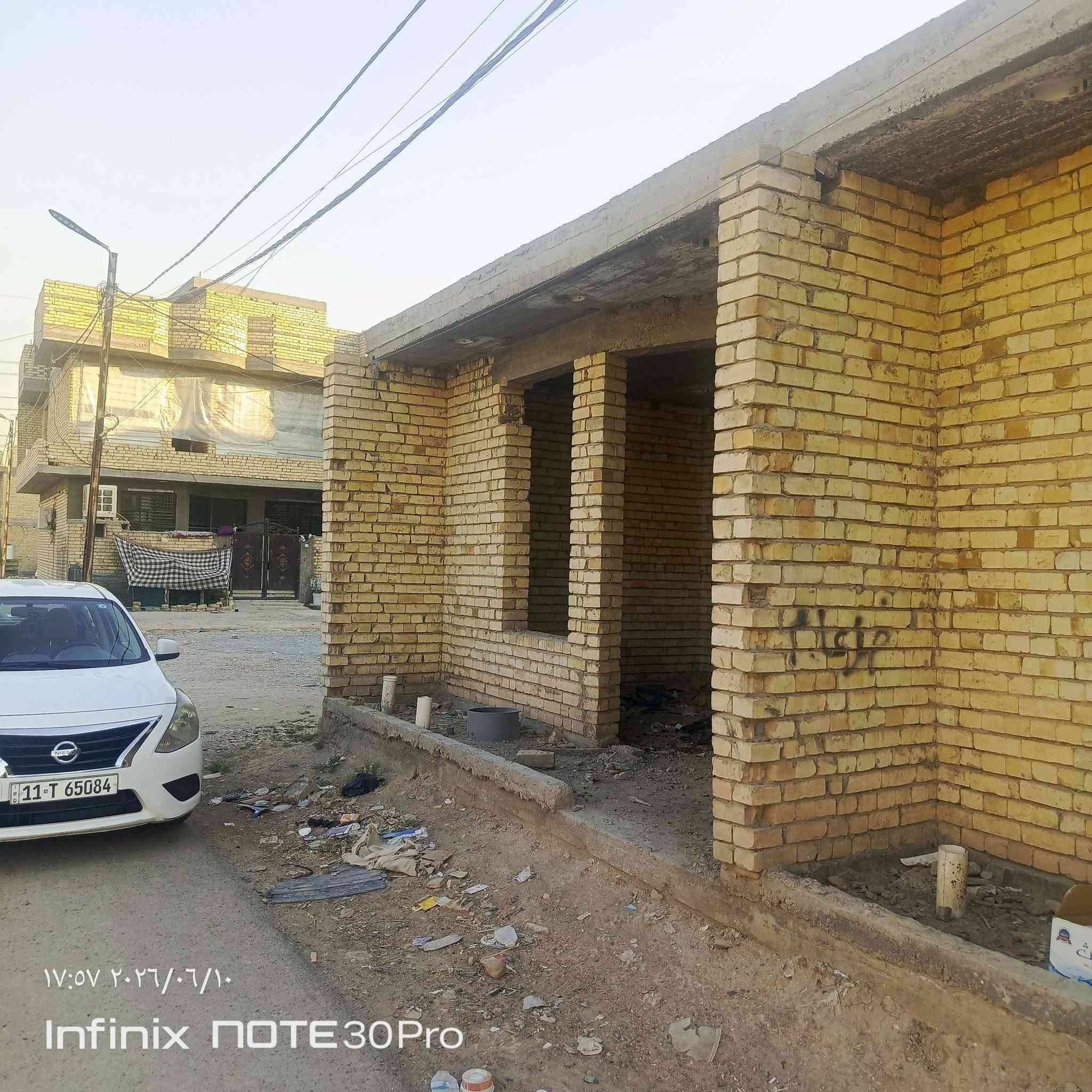 سلام عليكم هياكل ثنين المساحه واحد 60 وثاني 65 الخطيب الزراعي نهاية الشركه للبيع وبسعر مناسب للاستفسار ***********
