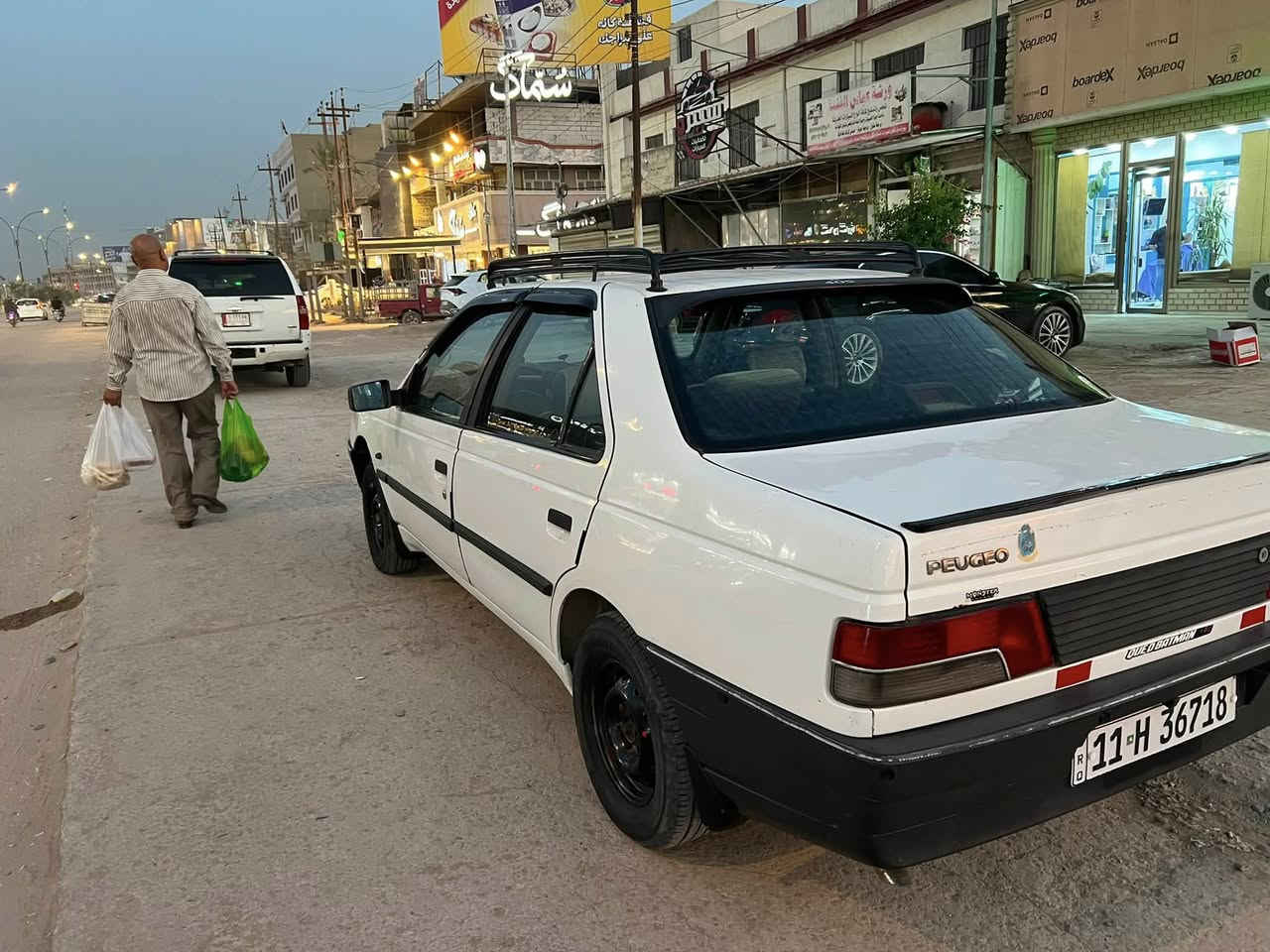 بابل
‏سلام عليكم بيجو روى 2010للبيع السعر 35 وبيها مجال رقم بغداد باسمي محافظة بابل التفاصيل داخل
‏رقم الهاتف***********///***********
