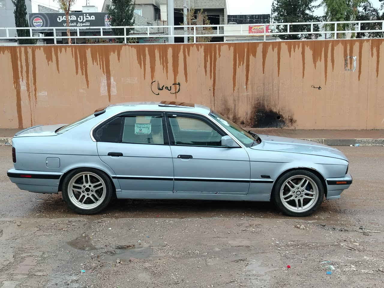للبيع BMW بي ام 1990محرك 525مسكر للبيع 1990 BMW 
السيارة جاهزه ع اخر حبايه حلوه كلش لون سمائي

رقم اربيل الجديد 22  تحويل او وكاله بسم كردي 

تخم تاير جديد حداديه جديده استوني مسويها

شاشه كامره ما بيها كل نقص  صبغ عام جماليه 

السعر 63وبيها مجال بسيط
***********
