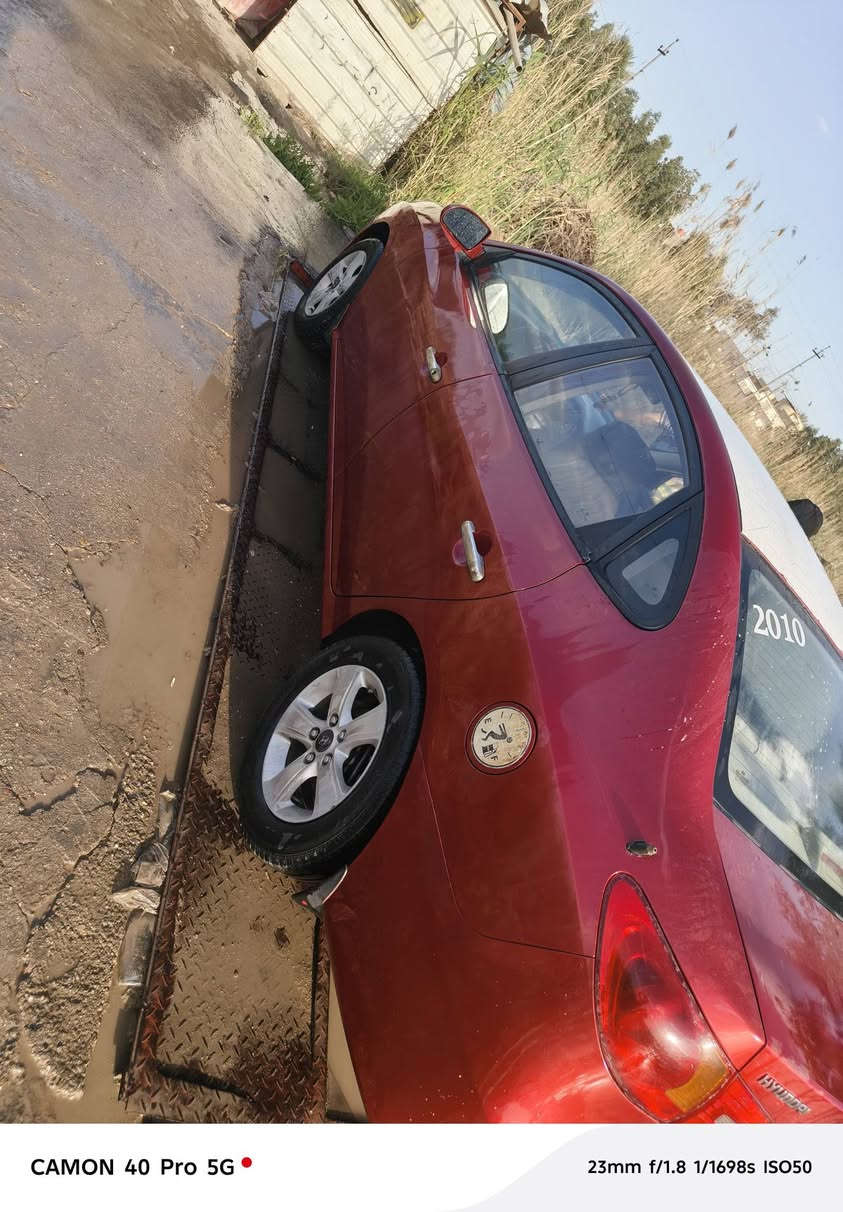 بسم الله الانترا ١٠خليجي رقم شمالي، بسمي السيارة صبغته حزام ع أيدي جارده وصبغته صبغته جديده كير مكينه تبريد جاهزه سياره حلو وناعمة سعره 83 وبين مجال***********
