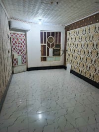 للبيع بيت ١٥٠ متر يحتوي على غرفتين نوم وصالة وصالة واستقبال ومطبخ بناء...