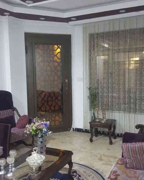 للبيع في السيدية لدي مكتب القيسي للعقار 
ارخص عقار بالسيدية

بناء حديث 2021 واجهة مرمر ارضيات مرمر الشبابيك الألمينيوم بيبان تركي

بيت مساحة 130م²     الواجهة 5.20م      النزال 25م

يتكون من… 
#الطابق_الارضي مدخلين غرفة نوم وصالة ومطبخ وخدمات ومنور 
#الطابق_الاول ثلاثة غرف نوم وخدمات
#الطابق_الثاني بيتونه وسطح

( تعامل والسعر مع صاحب العقار مباشر )

للاستفسار اكثر اتصل على الارقام او مراسلة الصحفة 

***********

***********  

👇🏼👇🏼👇🏼👇🏼
                        مكتب القيسي للعقار 
السيدية ⬅️ شارع المركز مقابل التفاح الاخضر 

🔴 نكفيك عناء البحث ✔️ لتمتلك عقارك

عندك بيت 🏠 وحاير شلون تبيعه نحن نجيبلك المشتري وبسعر الذي يناسبك

عندك بناء 🏗️ وما عندك وقت تبني نحن نبني لك بأسعار تنافسيه وبكوادر هندسيه مع توثيق مراحل العمل بالتصوير حتى تكون مطمئن
