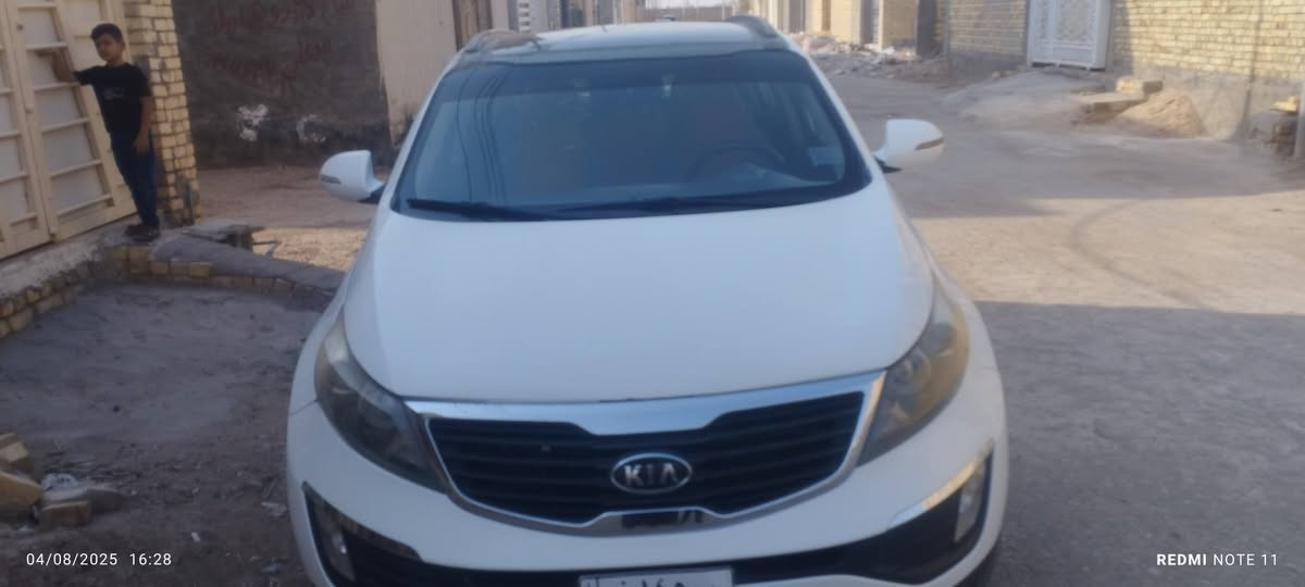 كيا سبورتاج 2011
رقم بصره الماني ماشيه 150 الف

السياره بيها ضربه جاملغ الخلفي صفحة العبري معمر وبيها رشات صبغ ابيع ما مكفول  مكينه كير حدادية 80بلميه الأمامية الخلفية ميه بالمية تخم تاير 

راعيها يريد تحويل عليها غرامة 300 الف على المشتري 190 الف وراعيها واكف 110الف

السياره مال جناي 

السعر ١١٥ وبيها مجال
***********
***********
