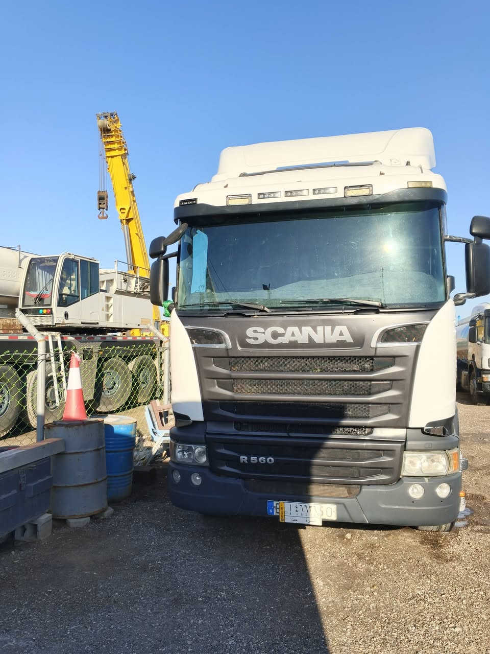 *********** عكرب سيار جديد مدينه 8نجكتر 560 تخم تاير السعر 450
