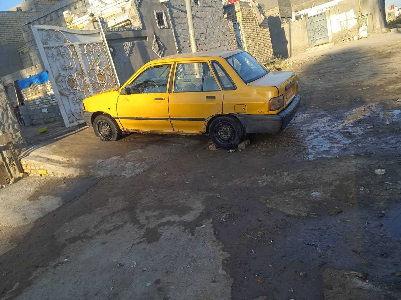 سلام عليكم سيارة سايبه مديل ((2012)) رقم ميسان مكينه وكير نظفت زينات  حدادي و تخم تاير نظفت سيارة شوف العين دوخل نظفه ومكان بابل القاسم والسعر(( 8)) بيه مجال رقم الهاتف ((***********))
