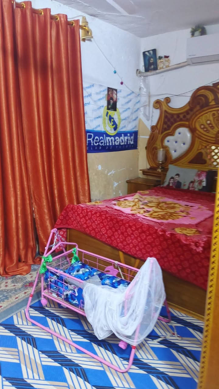 عرض خاص – بيت للبيع

🏠 بيت مرتب وجاهز للسكن
السعر: 35 مليون فقط (وبي مجال للتفاوض)

📍 الموقع: البكان / مقابيل المركز / خلف مطعم بديوي

✔️ قريب من الأسواق والمركز

📞 رقم الهاتف *********** /  موجود  واتساب على هاذ رقم  ***********
