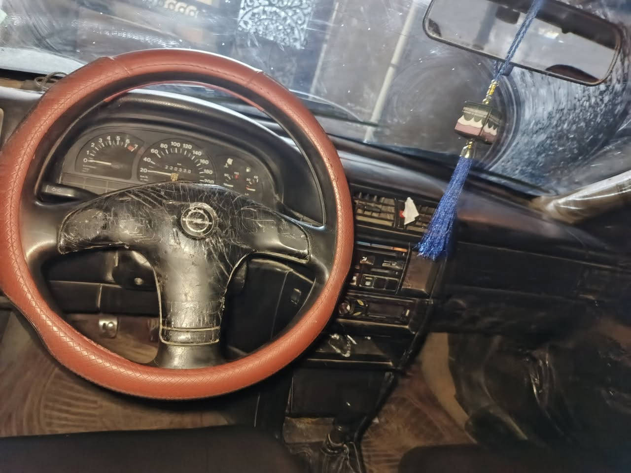 اوبل فكترا حجم 20
كير ومحرك شرط 
رقم جديد دولي مسطره 
سعرها 35 وبيها مجال للستفسار الاتصال ‏‪***********‬‏
