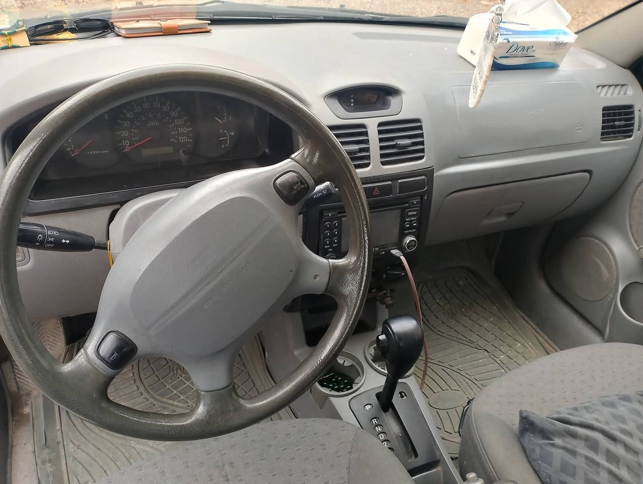 #للبيع،
#كيه_ريو_موديل_2004 

رقم كركوك أ سنويه لغاية 2027

شرط التحويل 

محرك 16 

كير أوتو 

السعر 47

 وبيه مجال للشراي 
مكان السياره صلاح الدين بيجي 

للأستفسار

‏‪0785 554 4795‬‏
