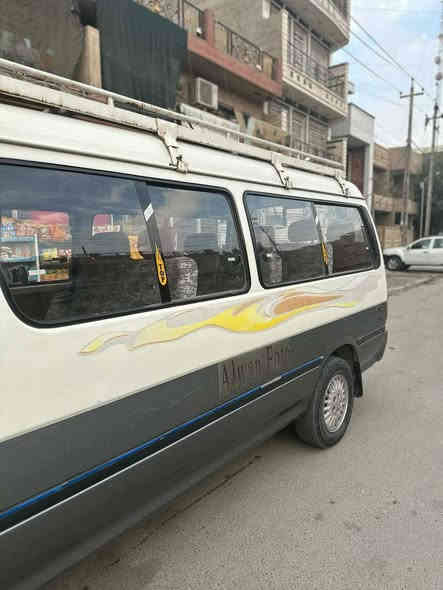 سياره فوتو الألوان موديل 2012 بغداد بااسمي سياره نظيفه مابيها اي مشكله اي استفسار عل الخاص أو 
اتصال عل الرقم ***********
