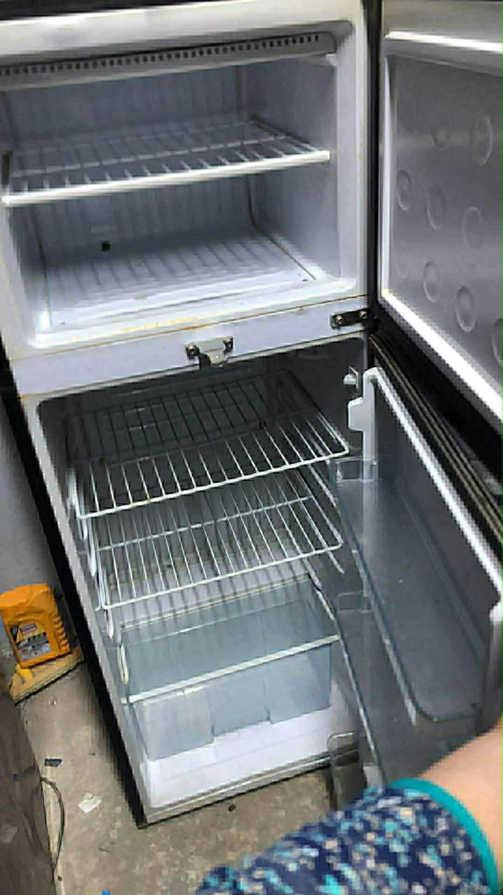 للبيع حجم وسط ب ١٢٠


**إذا كنت صاحب هذا الإعلان وتريد حذفه لأي سبب، رجاءا أرسل رسالة إلى الدعم الفني**