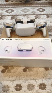 ميتا كويست 2 ذاکره 128G  نضيفه 99  بطاريه جيدة 🔋  اشتراك بلاس 200 لعبه...