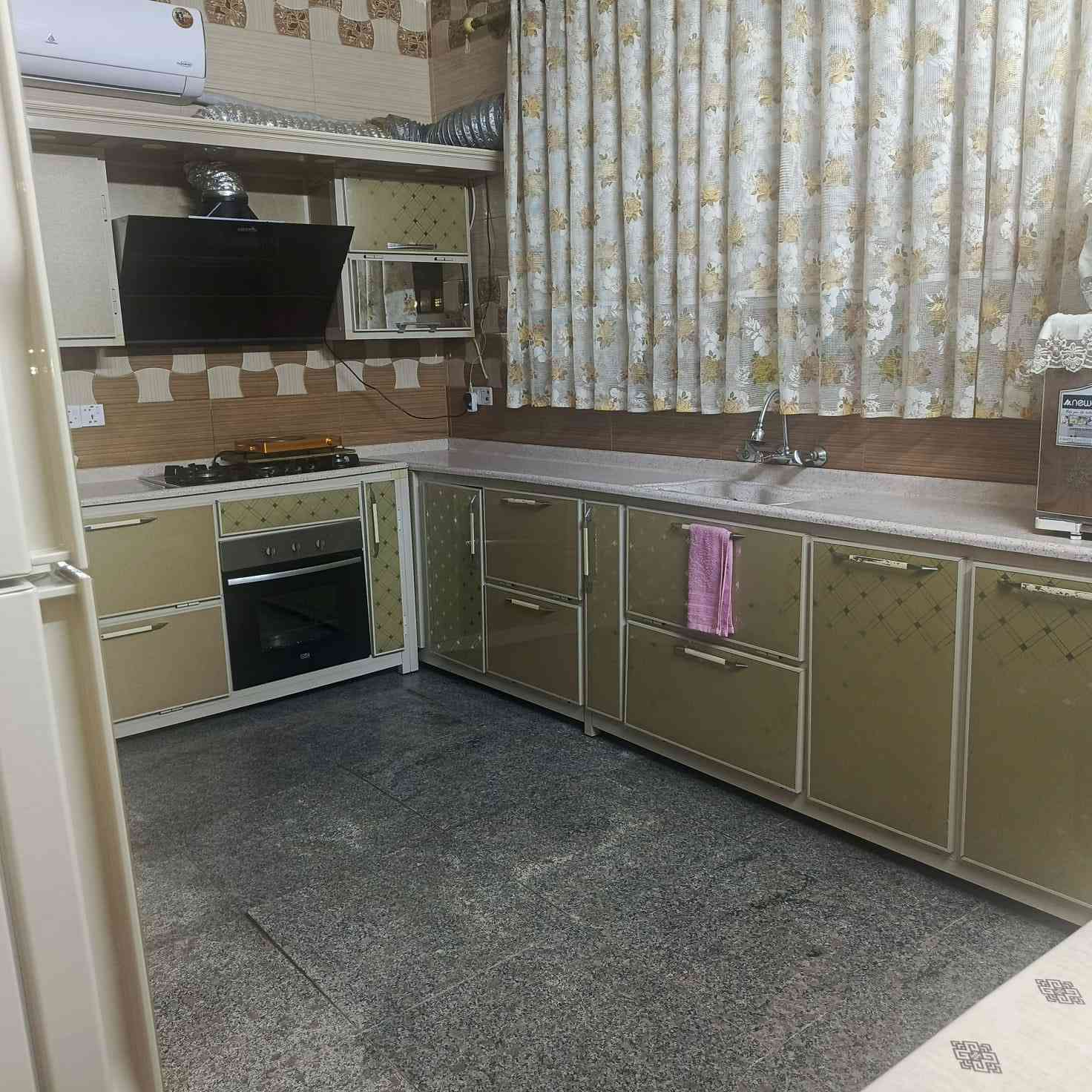 أغراض بيت للبيع  بغداد الجديدة
مكلفة بلنشر الاتصال على الرقم ***********
