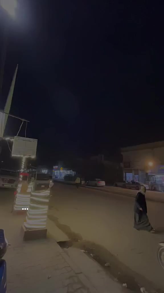 السلام عليك دارجه فحل ما مفتوحه شلعه ومعدل خير من الله الدراجه كشي ما عوزه دراج نضيفه السعر 650 وبيه مجال المكان نجف حي ميسان رقم المبايل ***********
