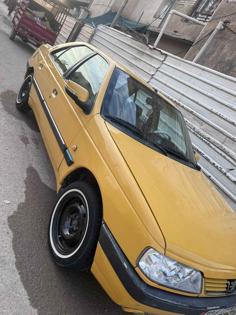 السلام عليكم بيجو لميس 2016
صبغ عام  بدون اي حادث
صدر امامي جديد
صدر خلفي جديد
تخم نوزلات جديد
تخم بلكات جدد
شاشة حديثه كار بلي 
دوشمه نحلة 
سيارة بدون نقص 
بسمي 36 وبيها مجال بسيط
مكاني بغداد شهداء العبيدي
***********
***********
