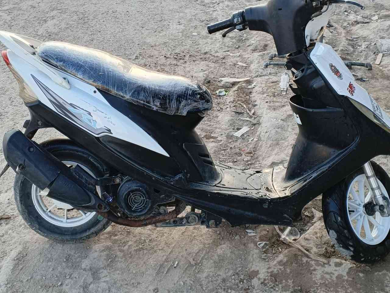 ماكس للبيع شرط نضافه تايرات جدد ضفيره لايتات سلف هورن فصله صالنصه دبلات شغاله كابريتر جديد اصلي وكاله وبلك شادله خير من الله سعر 450بيه مجال عنوان الوركاء ***********,,,,,***********
