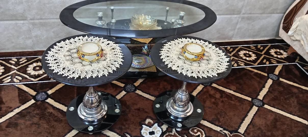 السلام عليكم ميز و 4 طبلات انظاف مكان موصل جانب الايسر حي سماح سعر 50 بيها مجال
***********
