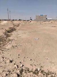 خلف معمل الابان • ١٠٠٠م • ارض بيضاء