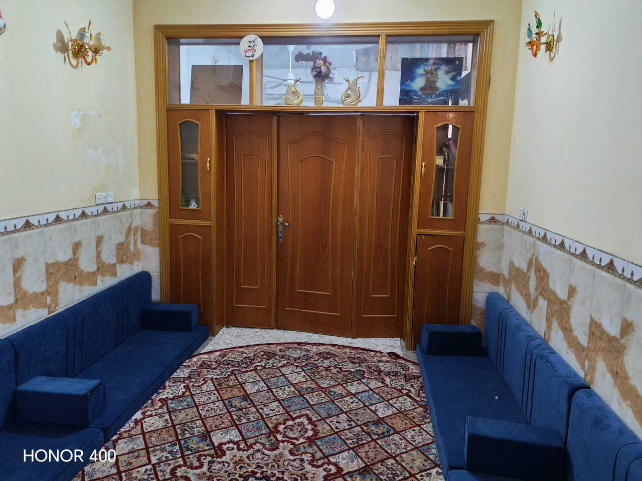 دار 100 متر طابق 1 للبيع طابو صرف متوفر كافة الخدمات
موقعه جدا ممتاز 2 فرع من جهة سريع المعلمين  و 3 فرع من جهة حي الحر (الثورة) و الخدمي من جهة المقابلة لحي المجتبى ... السعر 178 
للاستفسار اكثر الاتصال 
***********
***********
