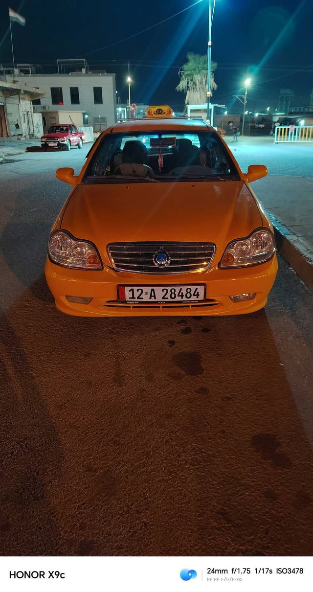 سلام عليكم  سي كي موديل ٢٠٠٩ البيع مكين شرط قبل خمس ايام من شديته عين وكلج جدد وكر شرط رقم نينو مصطر اجنبي هيه صفر وغرمه صفر شرعياها موجود شرط التحويل  هذ رقم الولد *********** عنواني ايمن سعرها ٤٢ وبيها مجال الطيبين
