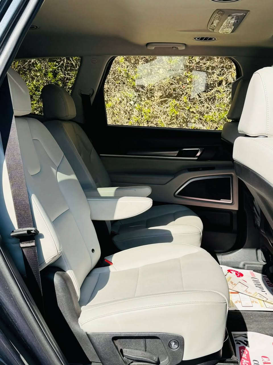 كيا تولورايد S موديل 2024
محرك سته سلندر 3800
رقم أربيل بأسم شركه تحويل وكاله ثاني يوم 
وارد امريكي حادثه مثل ما موضح بالصور  
بنيد وربع جاملغ صبغ دواخل سليمه  
مواصفاته:- بصمه ,فتحه ,داخل ابيض ،كشن خلفي منفصل ,رادار امامي خلفي جانبي ,مقاعد كهرباء ,مقاعد تدفئه ,لايت زينون عالي ناصي ,حساسات خلفيه ,كامره خلفيه, دشبول ديجيتال متصل   ,اشاره بل مري ,تحديد مسار 
للاستفسار الاتصال على الرقم 
*********** اتصال 
*********** واتساب
