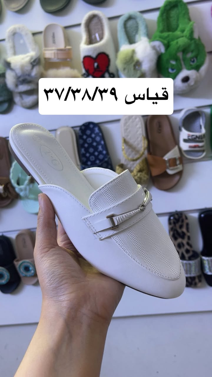 سابو نساءي طبي
قياس بالصوره فقط 
كل لون كم قطعه باقي 
عرض عليهن ب١٠ قطعه فقط


**إذا كنت صاحب هذا الإعلان وتريد حذفه لأي سبب، رجاءا أرسل رسالة إلى الدعم الفني**