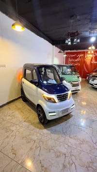 Q6 Q7 Q8 • كهربائية • مدى ١٠٠ كم