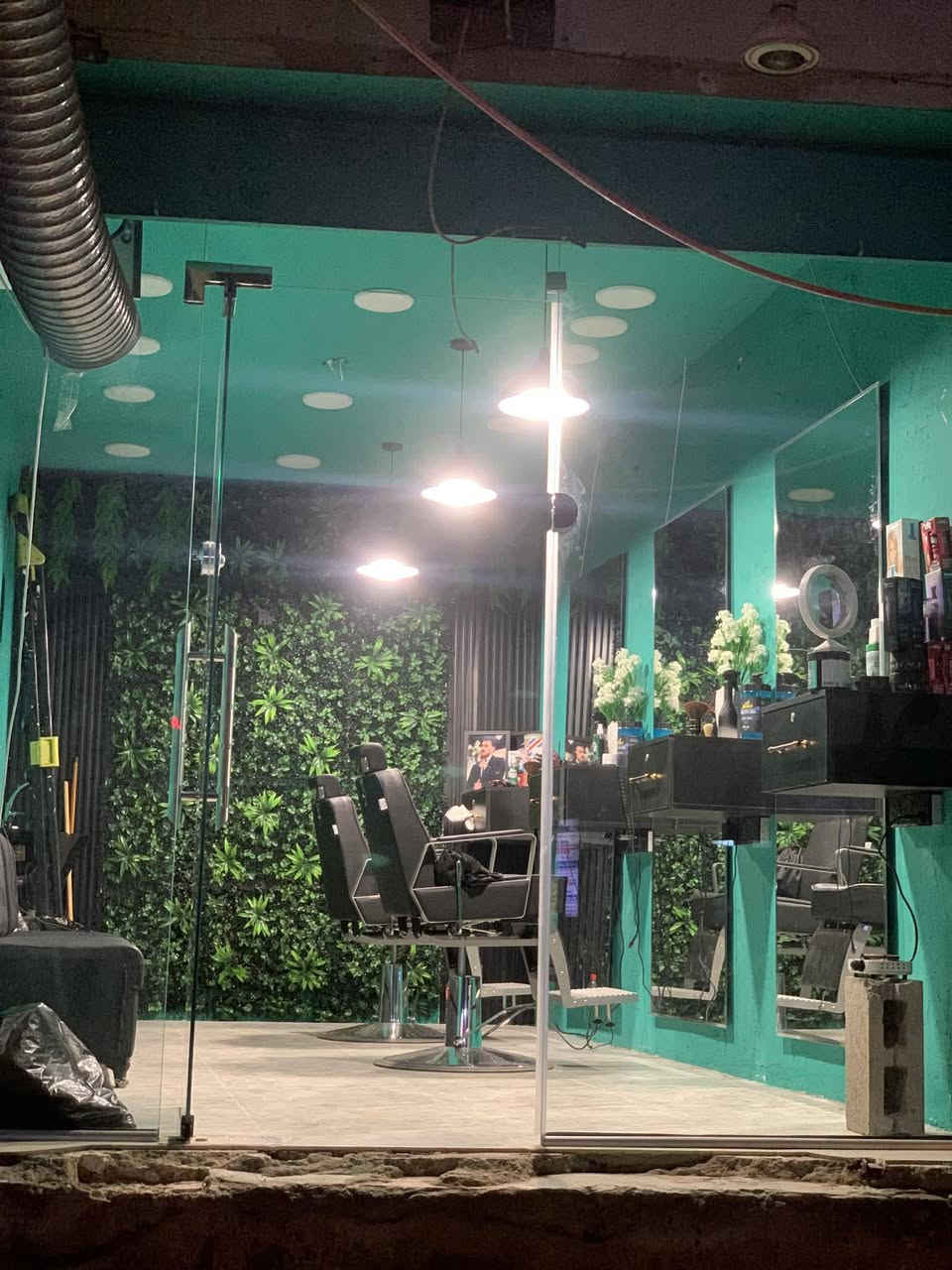 أغراض محل حلاقه. بيع شلع كامل 
المحل كامل بكيف اليشتري يريد ياخذ اغراض شلع او يريد ياخذ محل ويأجر من ابو الملك
جامخانه أيضا للبيع سعر 450
الكراسي  ثنينهم سعر 500 الف
ولمرايه معه لميوزة سعر 400 الف
والمبرد150 الف 
والقنفات  100 الف

عنوان موصل حي البكر الشراي يجي خاص


**إذا كنت صاحب هذا الإعلان وتريد حذفه لأي سبب، رجاءا أرسل رسالة إلى الدعم الفني**