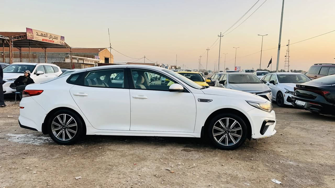 ابتما موديل 2019 خليجي
مرقم قادسيه. تحويل مباشر 
كفاله عامه. ماعدا بارد  خفيف جاملغ خلفي 
 حجم محرك 2000
ماشيه 140 الف 
الموصفات واضحه 
السعر 178$
العنوان الرميثه معرض اثير الجياشي 
***********
*********** 📞واتساب او الاتصال
