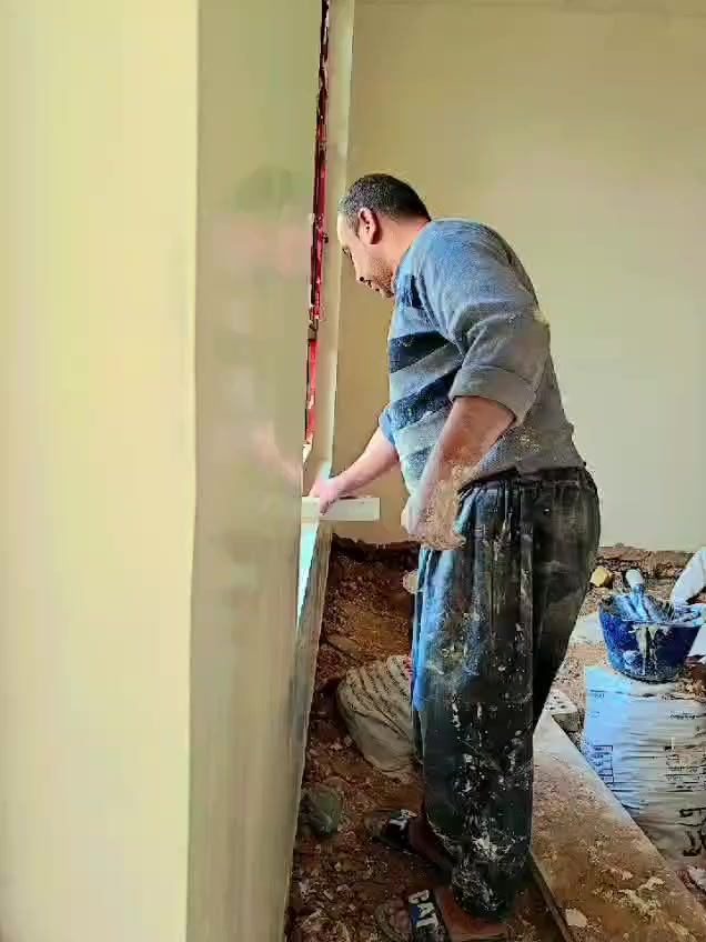 السلام عليكم يوجد كادر جص بورك في بغداد من الموصل شغل رقم واحد الاستفسار عل هذا ***********
