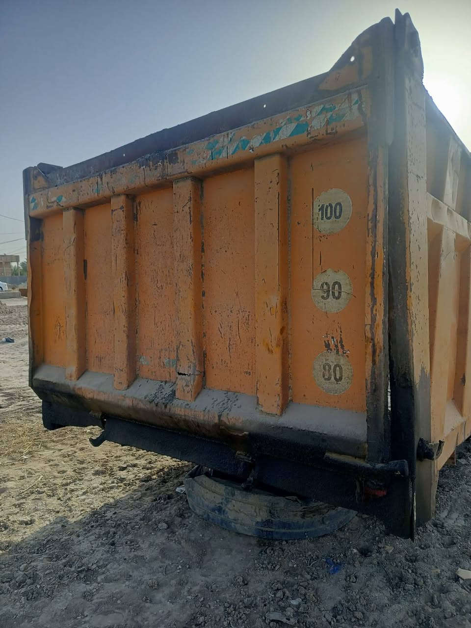 السلام عليكم بدي للبيع طوله 5.15 دبل شاصي ابو الحنيه مكان حله طريق الديوانيه ٢٢ ورقه وبي مجال الاتصال على الرقم ***********
