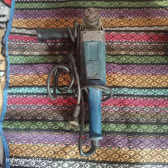 كوسره المانيا بوش عدد ٣
الوحده ب٥٠الف بيه مجال صغير ب٤٠
دريل الياباني سعره،٥٠بي مجال 
التفاصيل باقي موجود على الرقم 
الاستفسار ***********
مكان البلديات قرب فلكه حمورابي قرب مشتل عيون البلديات
