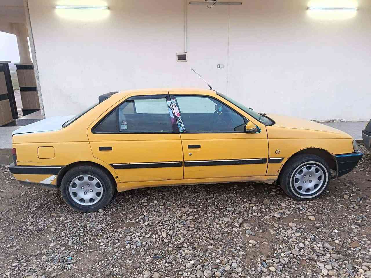 سلام عليكم  بيجو 2009ايراني بدون طخه شرط التحويل محرك كير جديد طخم تاير جديد الستفسار ***********
