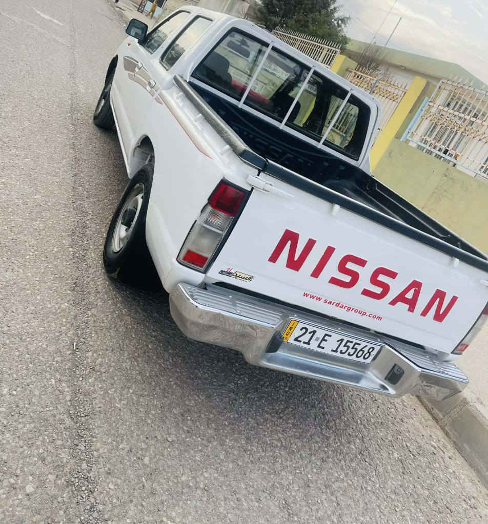 نیسان ٢٠١١ یابانی سویچ کۆنتڕۆڵ سەیارەیەکی زۆر پاک و جوانە مەکینەی نەکراوەتەوە بۆیاخی نیە سەنەوی رەقەمی تازەیە کارتی بەنزینی هەیە سعری ١٤٨ وەرەقەو مەعامەلە ز.م *********** شمشمل, السليمانية
