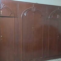 كاونتر • مستعمل • يحتاج تعديلات