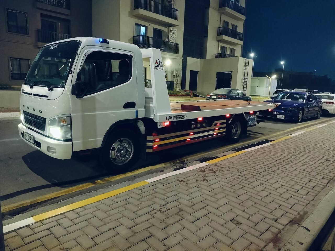 السلام عليكم
كرين كنتر اوربي سطحيه موديل 2011 بدي 3حركات نزال رقم سليمانيه سنويه بأسمي مكينة سوبر انتركولر كير 7نمر تبريد تدفئه شغالات كهربائيات كامله تخم تاير دبل سبير  للأستفسار
***********
