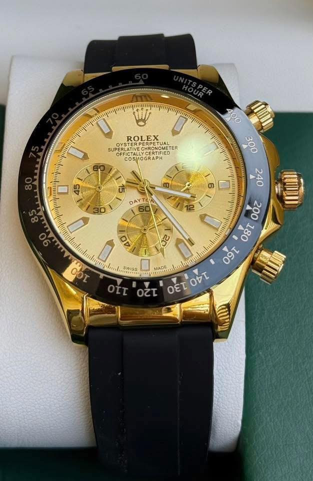 ساعات شغله
كلمن وسعرها 
اكو ب 20 بس يحتاج باتري تقريم يومي وكلشي شغال
واكو ب15 يحتاج الها باتري تقويم يومي شغاله مختمه
واكو ب30 هيه وتوصيل شغال كلشي مابيها رولكس مختمه k18
بغداد حي اور توصيل متوفر


**إذا كنت صاحب هذا الإعلان وتريد حذفه لأي سبب، رجاءا أرسل رسالة إلى الدعم الفني**