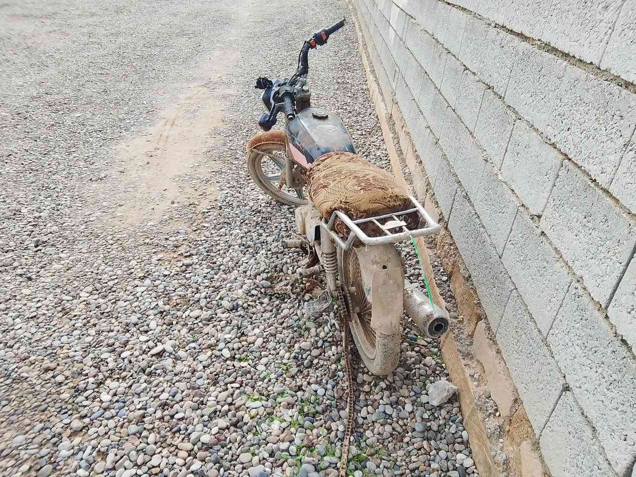 السلام عليكم يوجد موطور للبيع ***********
