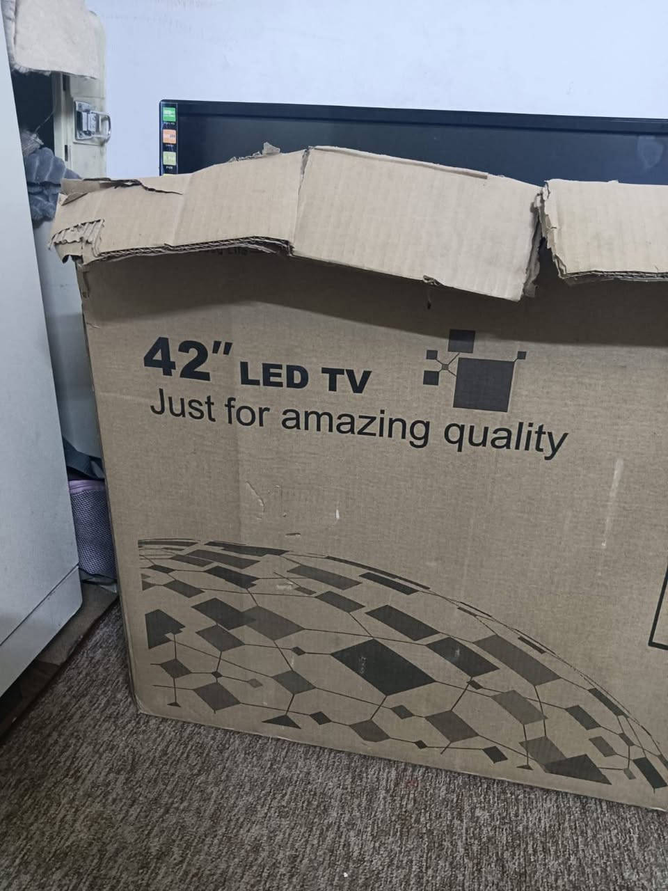 السلام عليكم اخوان شاشة حجم 42 نظيفة جداً بدون نت يرهملها جهاز خارجي السعر 120 قفل رقم الهاتف ***********
