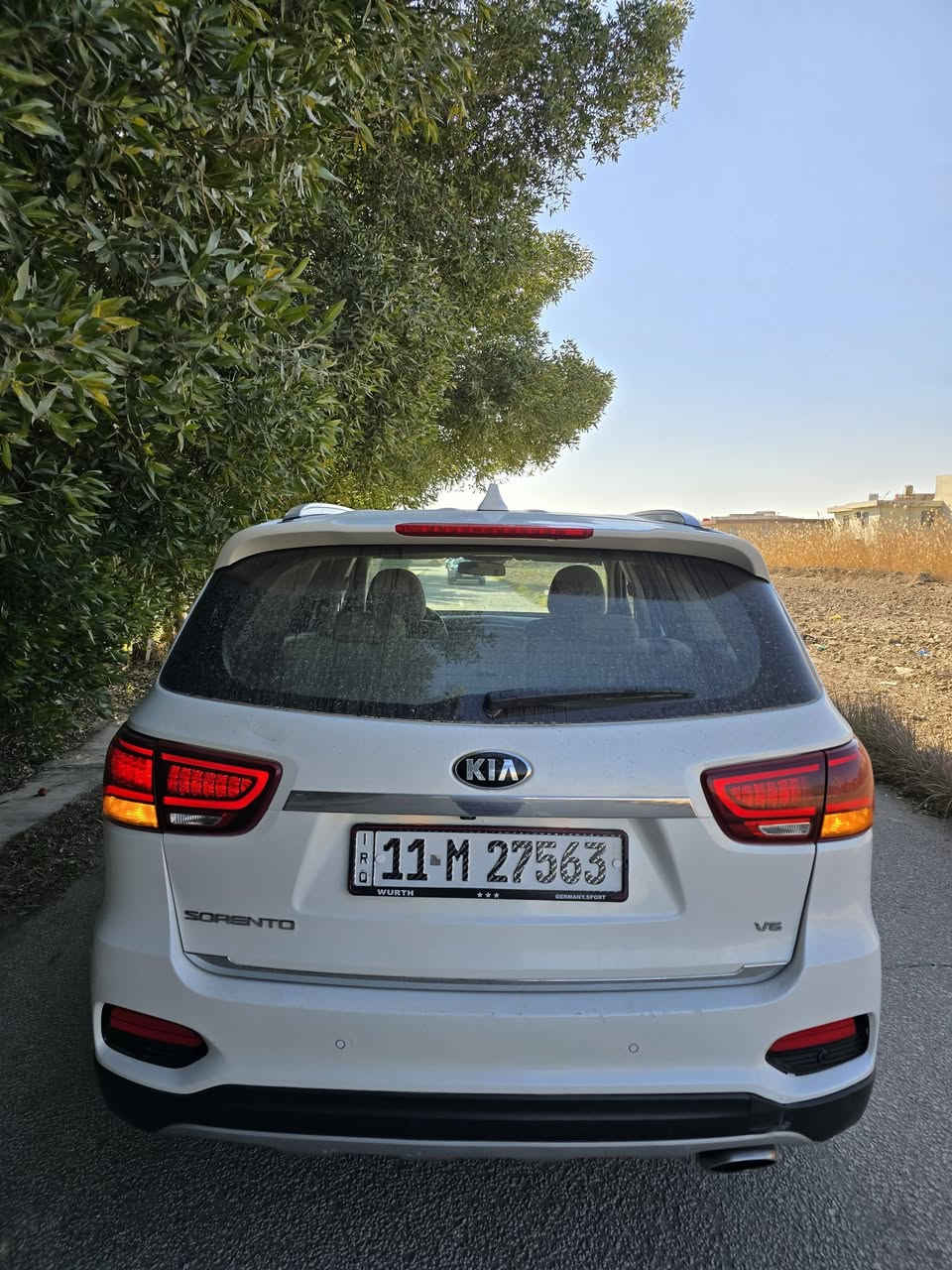 سلام عليكم سورنتو موديل 2019 خليجي مكفوله كفاله عامه من صبغ عده بارد قليل موضح بسونار رقم بغداد نكليزي تحويل ثاني يوم مواصفات فول ام لكيشن  تايرات جديده حداديه جديده مكينه وكير مكفولات 6 سته دوش ماشيه 149 الف سعر 230 وبيها مجال تواصل تصال ع ***********
