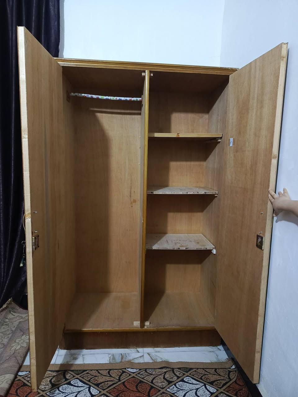 كنتور تزكام نضيف 
العرض 120 كامل
 عرض الخانه 56
 طول كنتور كله 200
سعر 150 قفل


**إذا كنت صاحب هذا الإعلان وتريد حذفه لأي سبب، رجاءا أرسل رسالة إلى الدعم الفني**