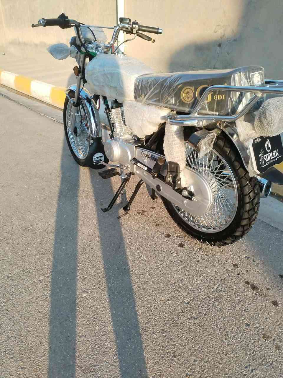 سلام عليكم للبيع تايكر موديل 25 جديده كلش شراي يتصل لون اسود مكفوله ***********
