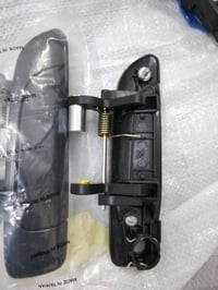 سيفيك • باب خارجي • 2001-2005