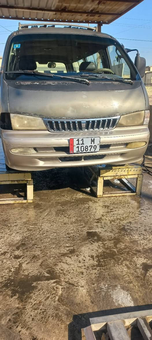 السلام عليكم  بريجو سياحي موديل2001 مكانها بغداد تاجيات بيها خياسات بسيطه وبيها شاصي ايمن معمر رقم بغداد انكليزي باسمي اجره سنويه ٢٠٢٧ سعر ٦٠ بيها مجال قليل ***********
