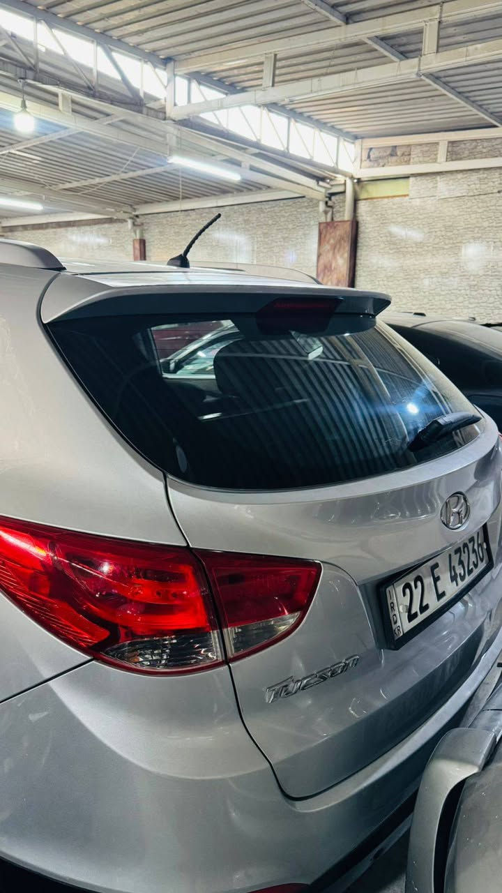 تكسون للبيع موديل 15 خليجي 
بجم سنتافي
 4ويل
 لايت لد بك لايت لد 
تحكمات استيرن
 اشاير مري 
طخم تايرات 
صدر جديد 
كير AT المرغوب
 بيها قطعتين رش بدون دواخل 
رقم اربيل سنويه ورقم جديد
 للاستفسار الاتصال بالرقم ‏‪***********‬‏
‏‪***********‬‏ 
مكلف بالنشر موصل, نينوى
