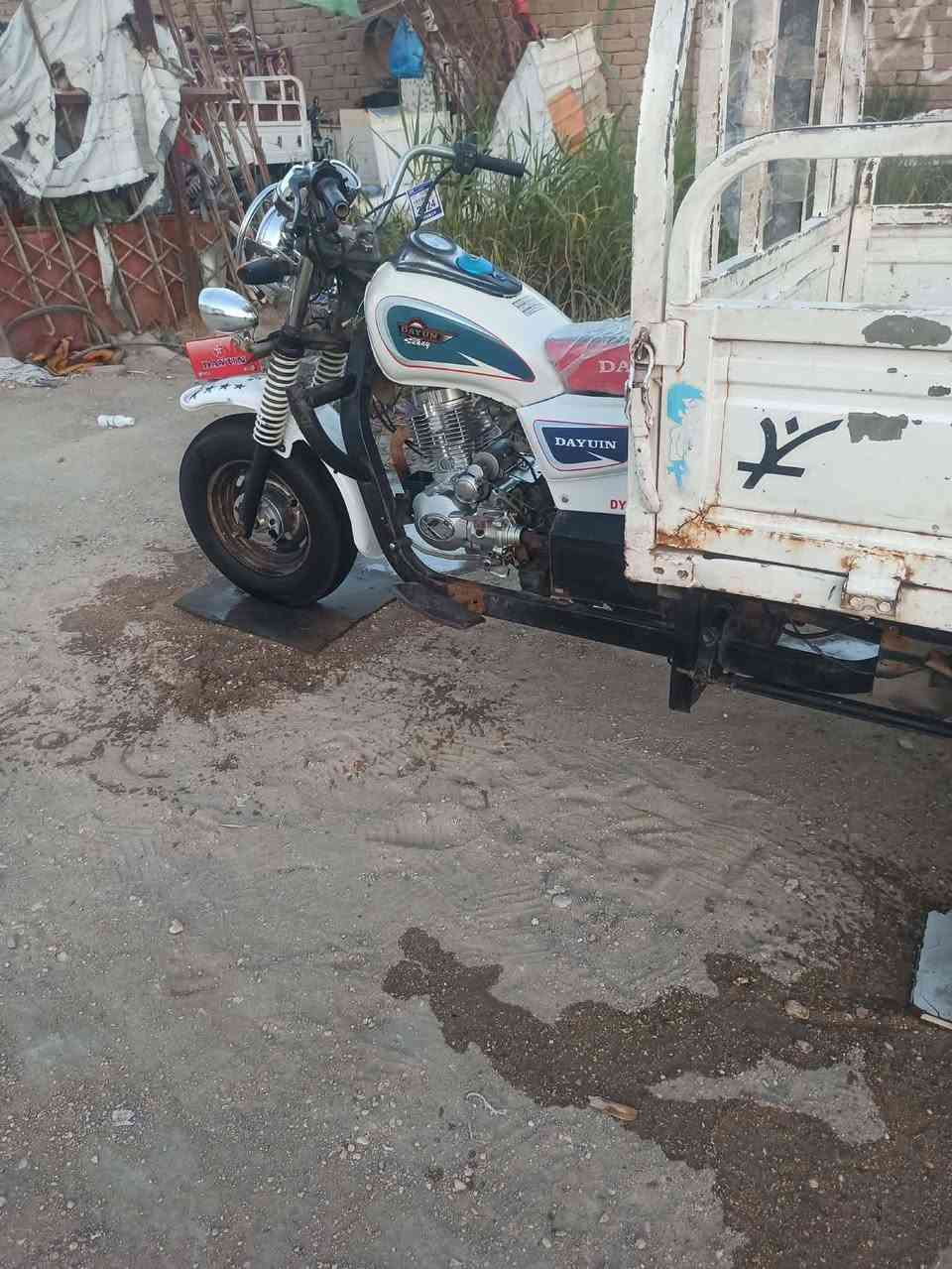 السلام عليكم ستوته للبيع موديل 13 شاصه مقفول اوراق محرك صار له شهر مشدود كهربائيات شغاله سعر مليون و400 وبيها مجال ناصريه مركز مكلف بالنشور ***********
