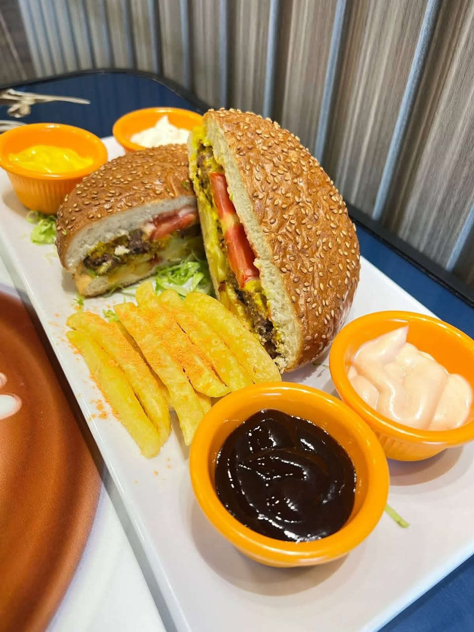 🔥 لفّات ستار ستي اللي ما تنمل 🔥

ألذ الطعمات مجتمعة بمكان واحد 😍🌯
اختار لفّتك المفضلة واستمتع بالطعم الحقيقي 👌

🌟 الموجود عنا:
• زنكر كلاسك
• زنكر سبايسي
• فلر كلاسك
• مطافي فلر
• سموك فلر
• سوبريم
• سكالوب دجاج
• فاهيتا دجاج
• فاهيتا لحم
• صاج دجاج
• صاج تويستر راب
• صاج لحم
• هوت دوغ 
• كص لحم 
• كص دجاج 

📍 ستار ستي – ناحية الوحدة / شارع ٢٠
📞 ***********
📞 ***********

الطعم اللي يخليك ترجع كل يوم 🤤🔥
#شارع #مجمع_ريحانة  #ناحية_الوحدة #سيد_عزال #الحرية 
#شارع_20 #ناحية #الخالصة #المعمل
